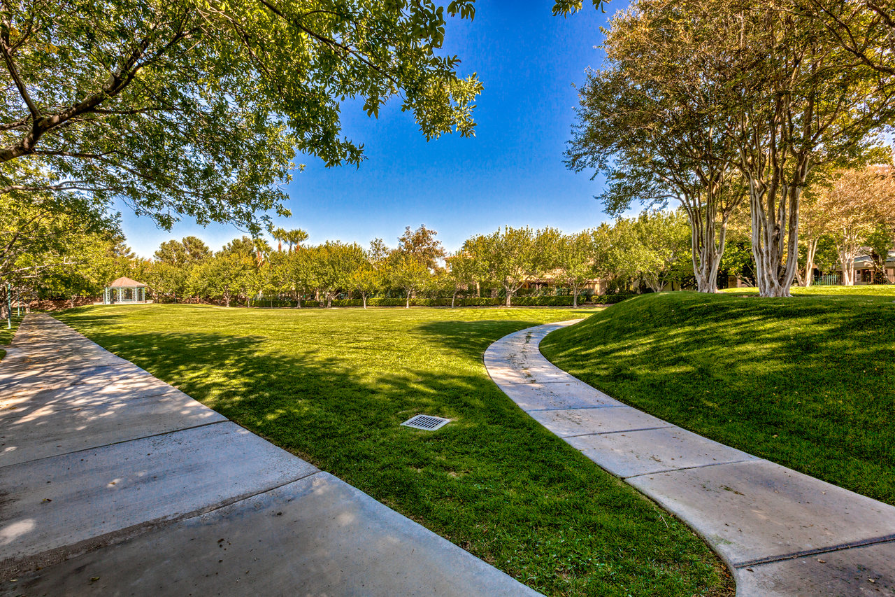 Eagle Hills 