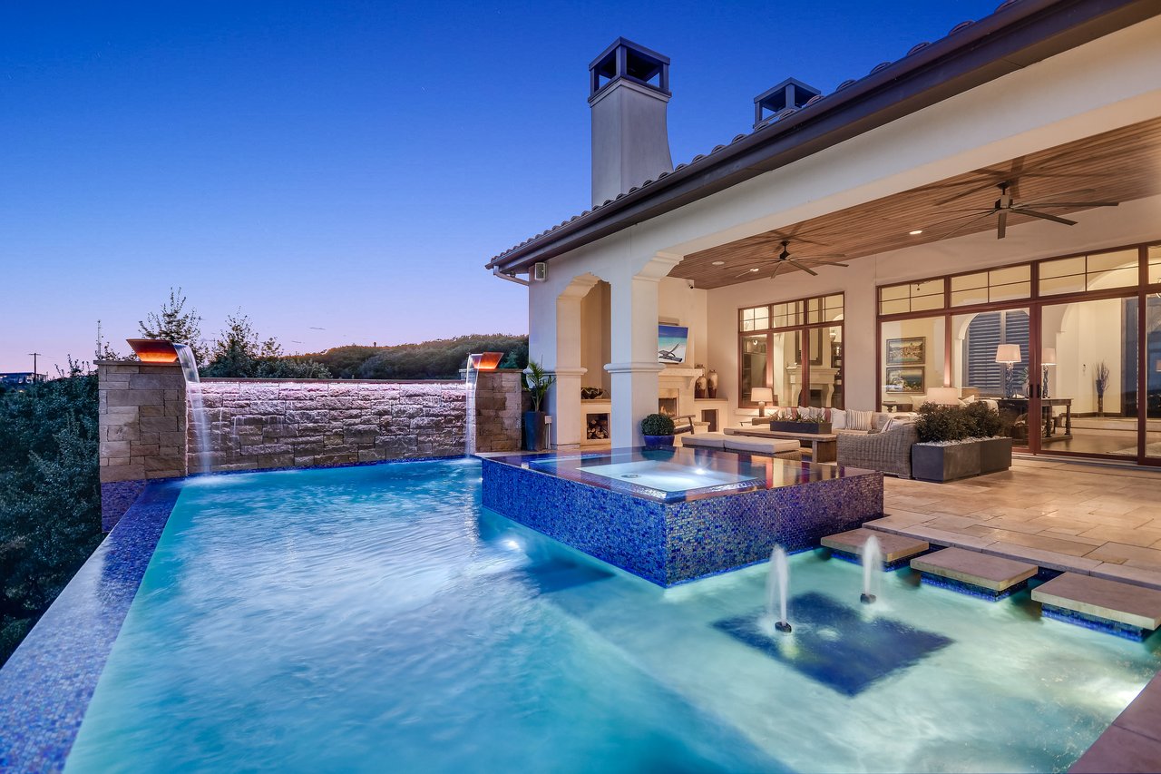 Executive Villa With Breathtaking Views