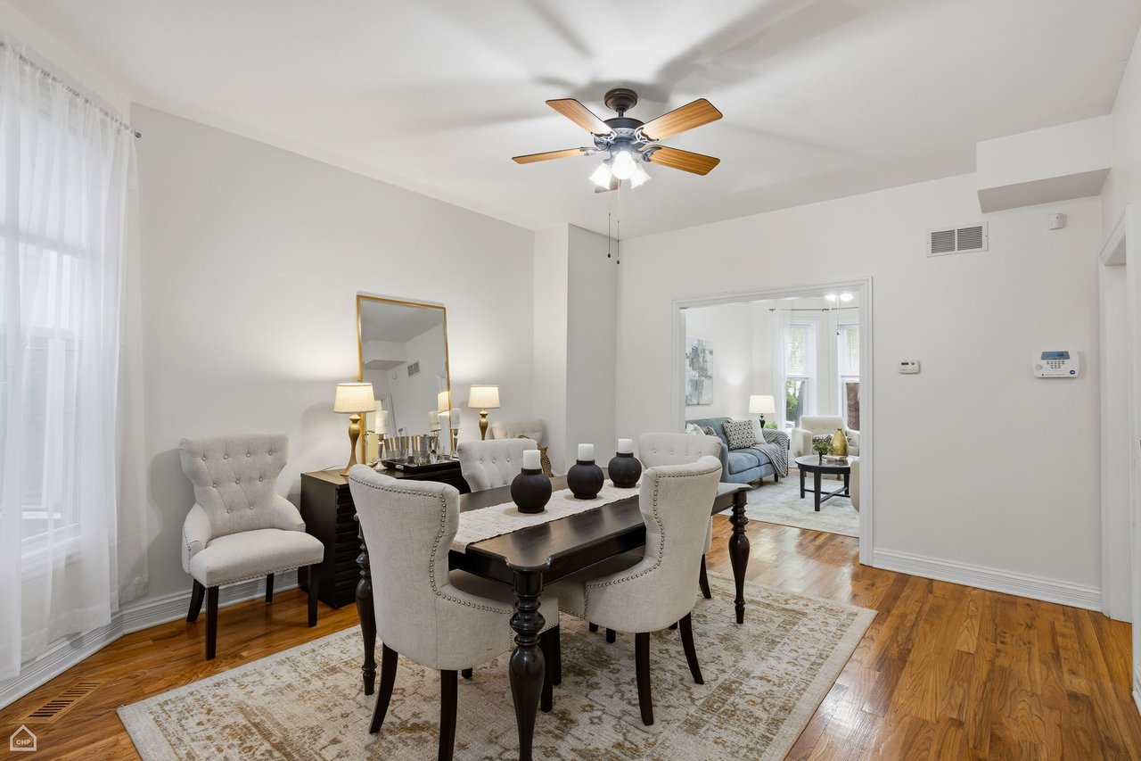 Roscoe Village 3 Bedroom Rowhouse 