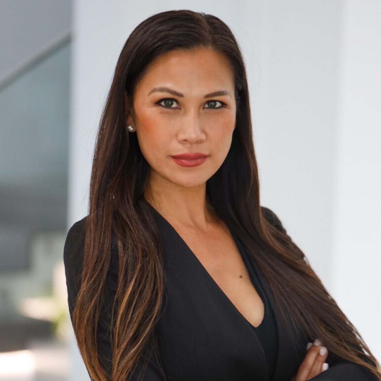 Hanh Dinh Fort Lauderdale, FL Real Estate Agent Headshot