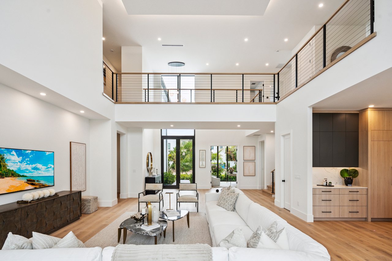 Boca Riviera Farmhouse