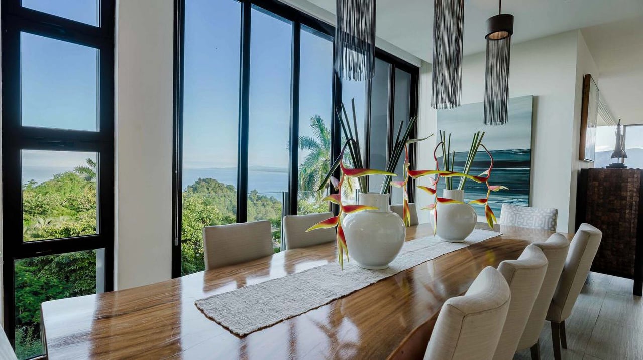Mirazul, Hill Top Luxury Estate