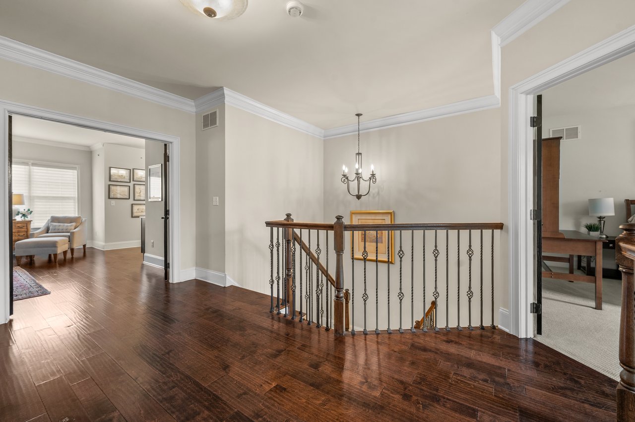 3728 Liseter Gardens