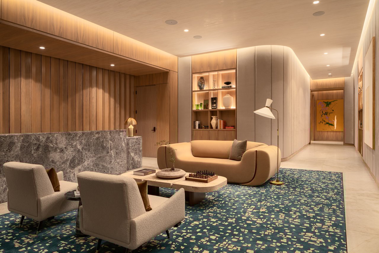 9900 S. Santa Monica Boulevard, No. 3A