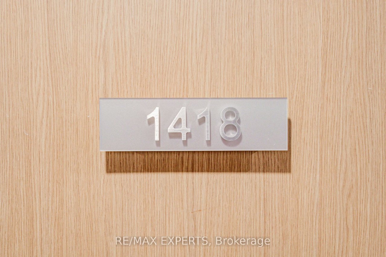 THOMPSON RESIDENCES