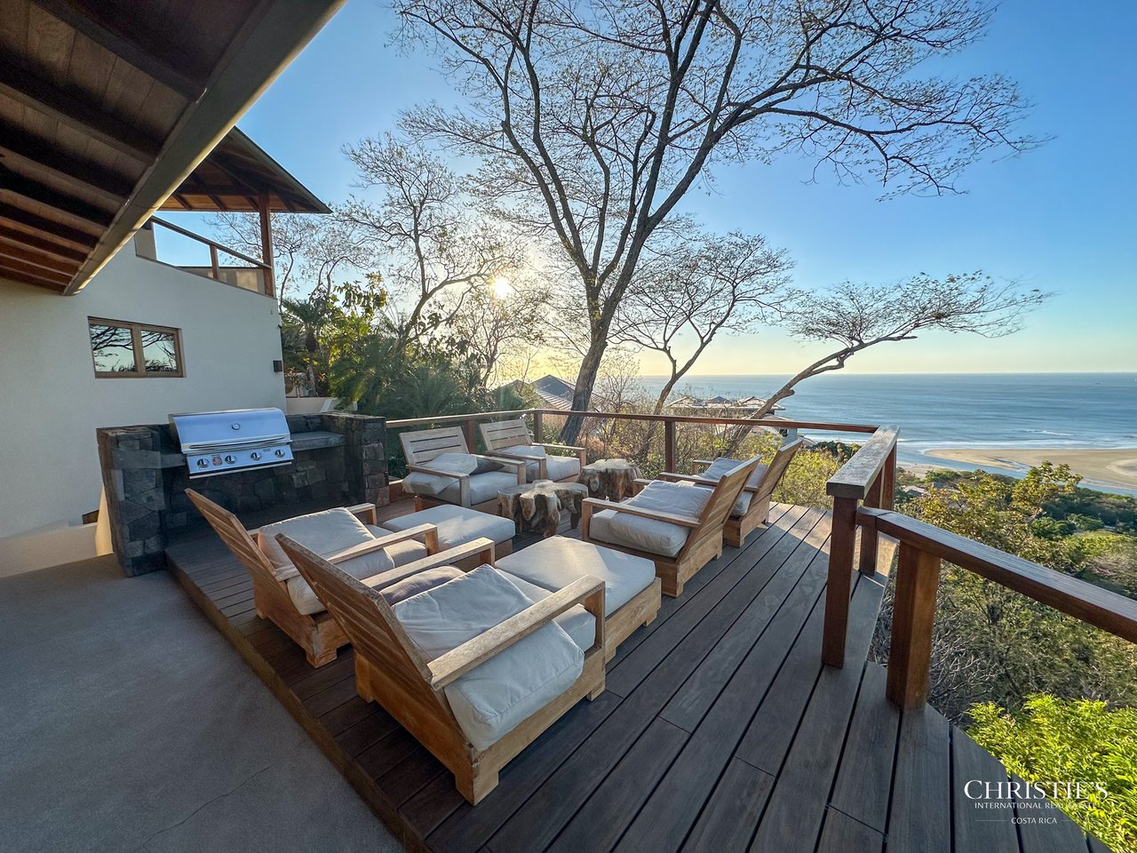 Casa Tres Doces - El Tesoro Development