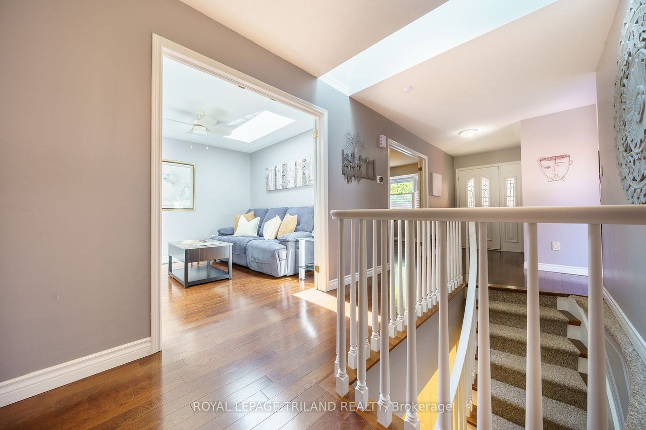 60 Rosecliffe Cres 12