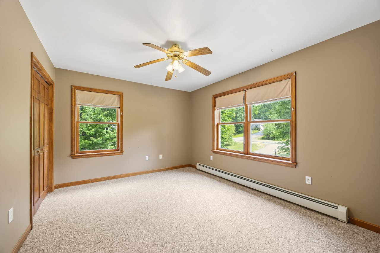 20 Ambrose Circle, Gray