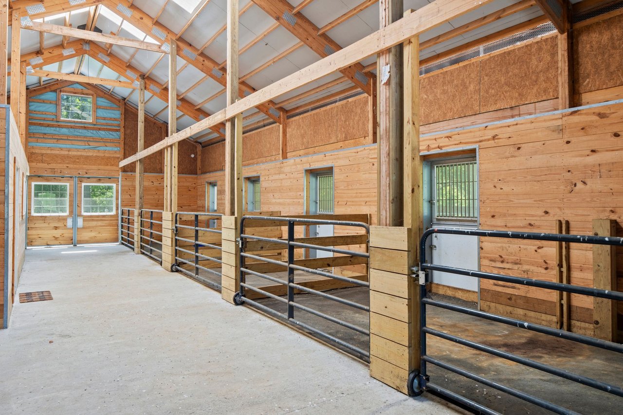 7 Homelands Dr