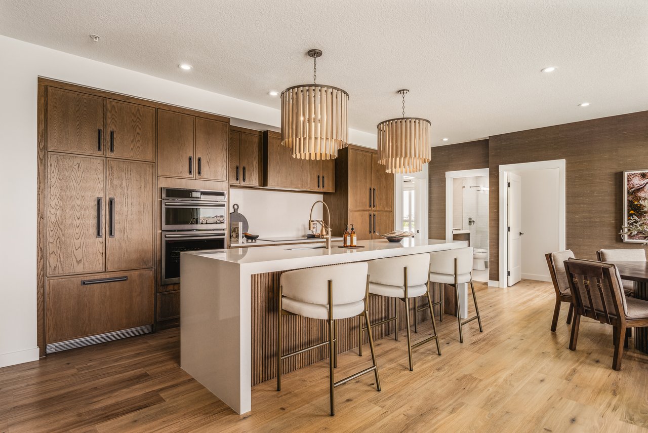 205 - 10 Cascade Ridge