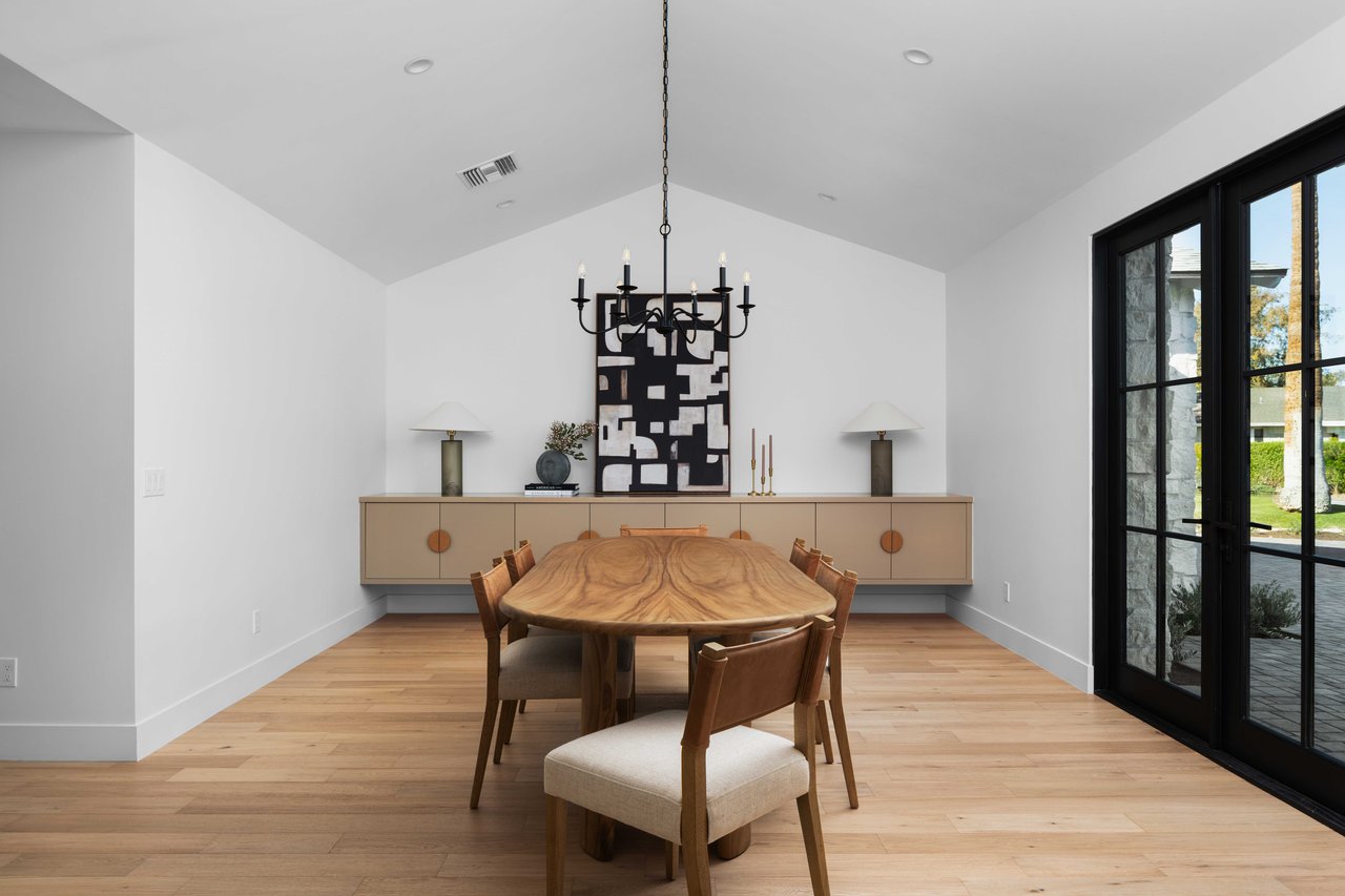 6039 E CALLE CAMELIA