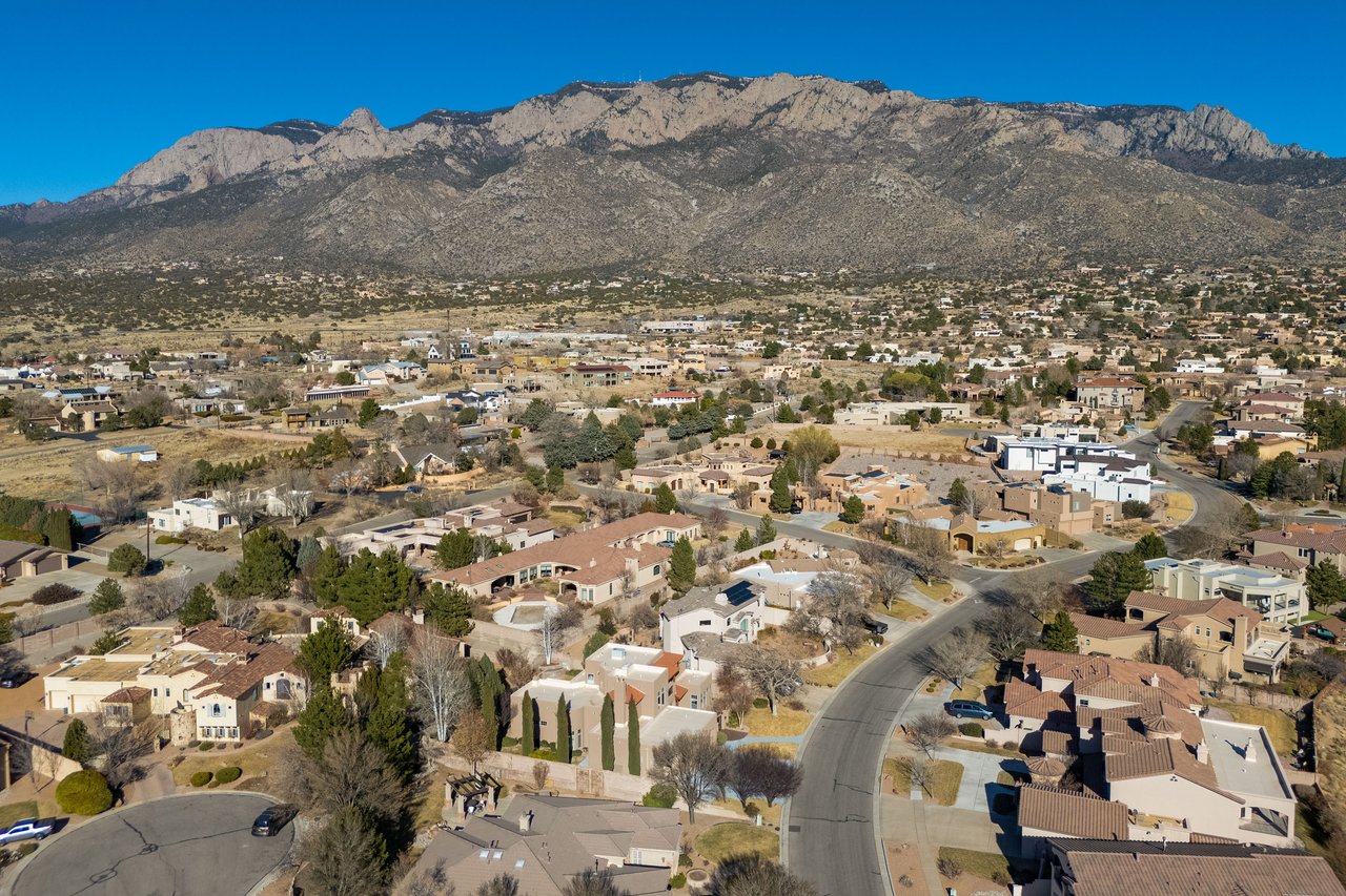 12053 Irish Mist Rd NE