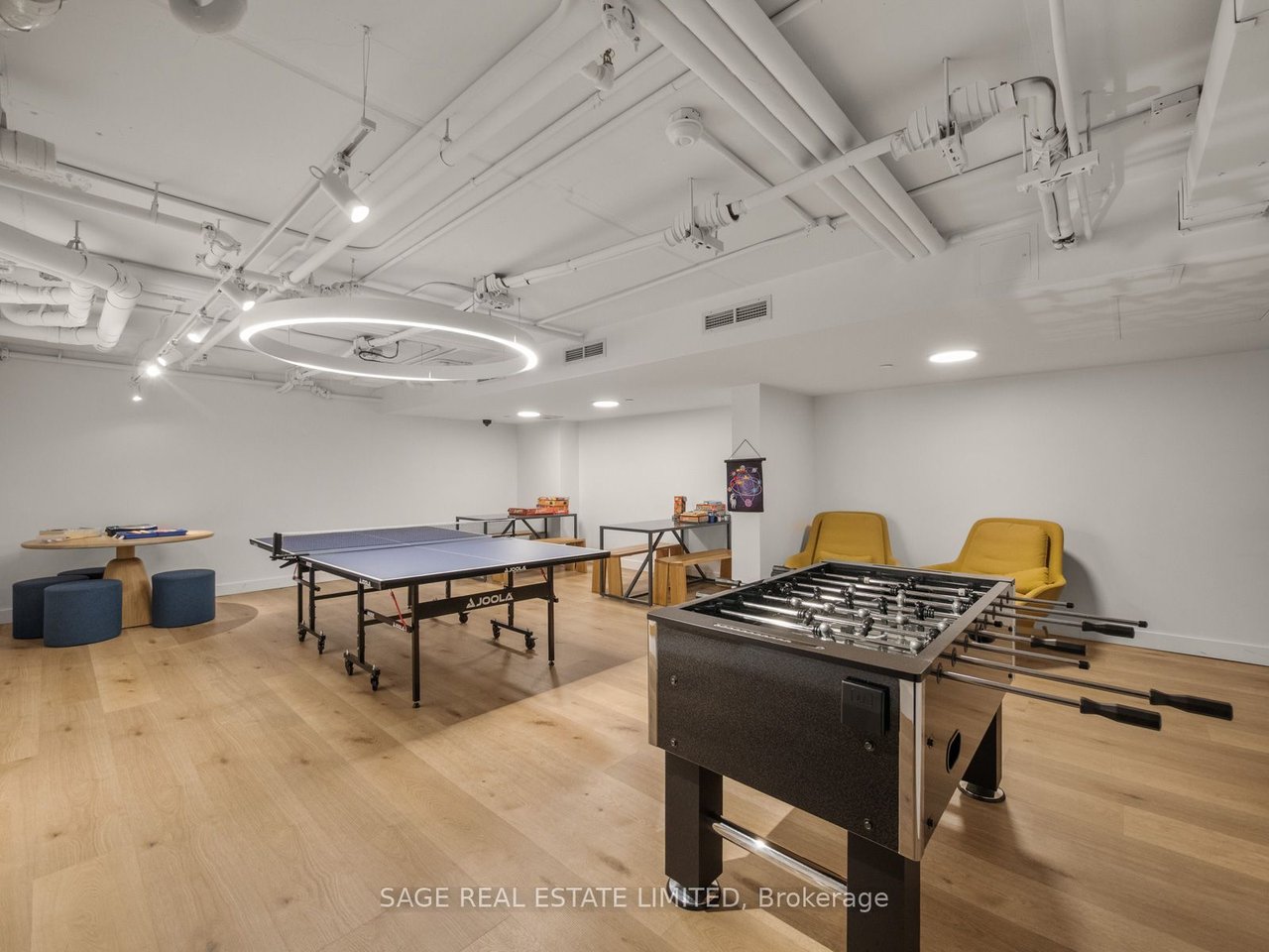 THE CARVALO ON COLLEGE PENTHOUSE