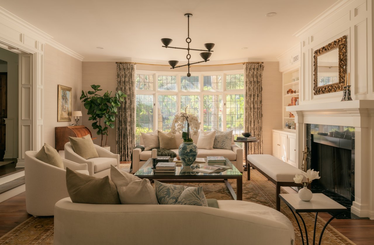 1420 Moraga Dr, Bel Air