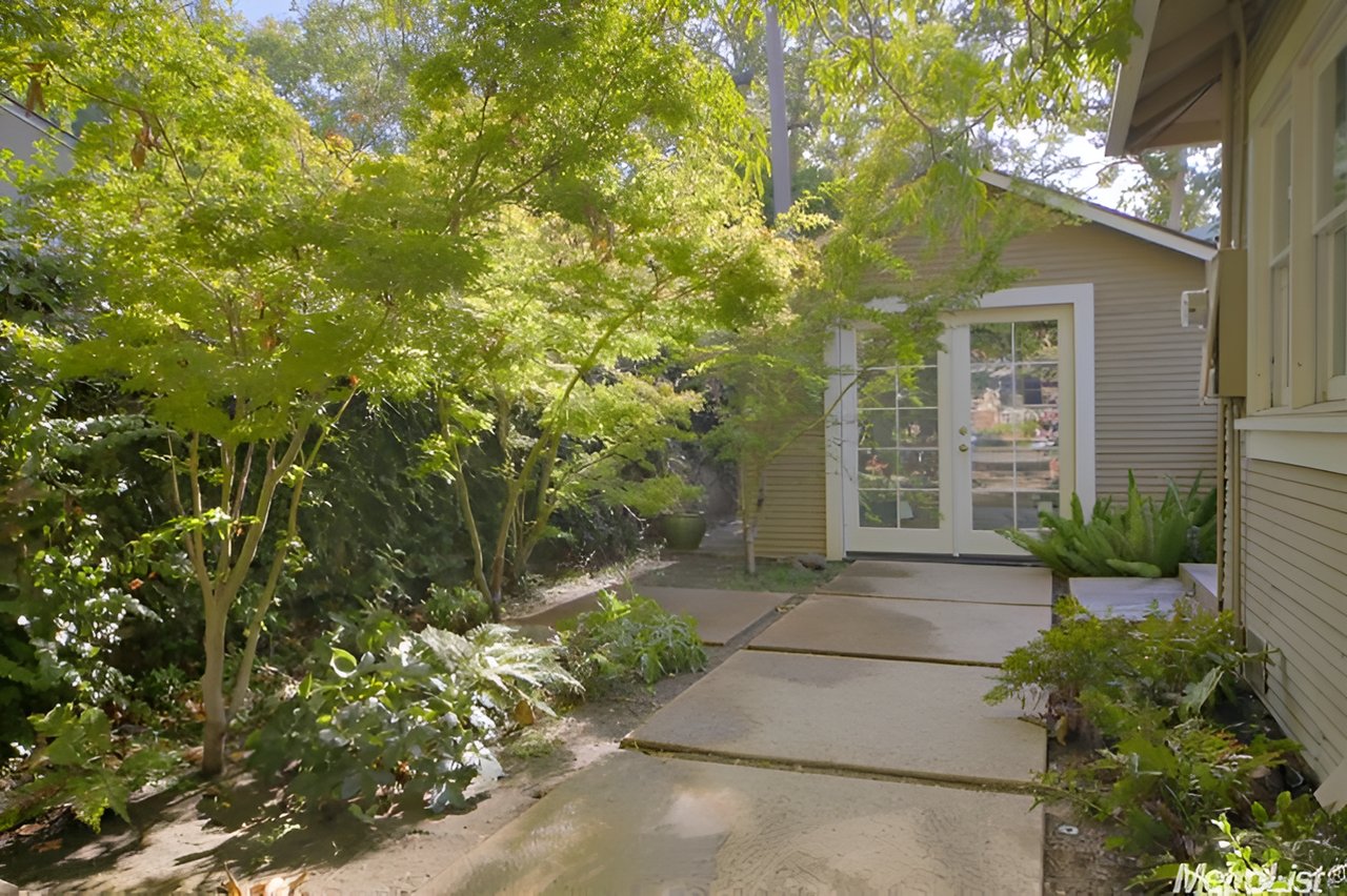 Another Happy Buyer in East Sac!