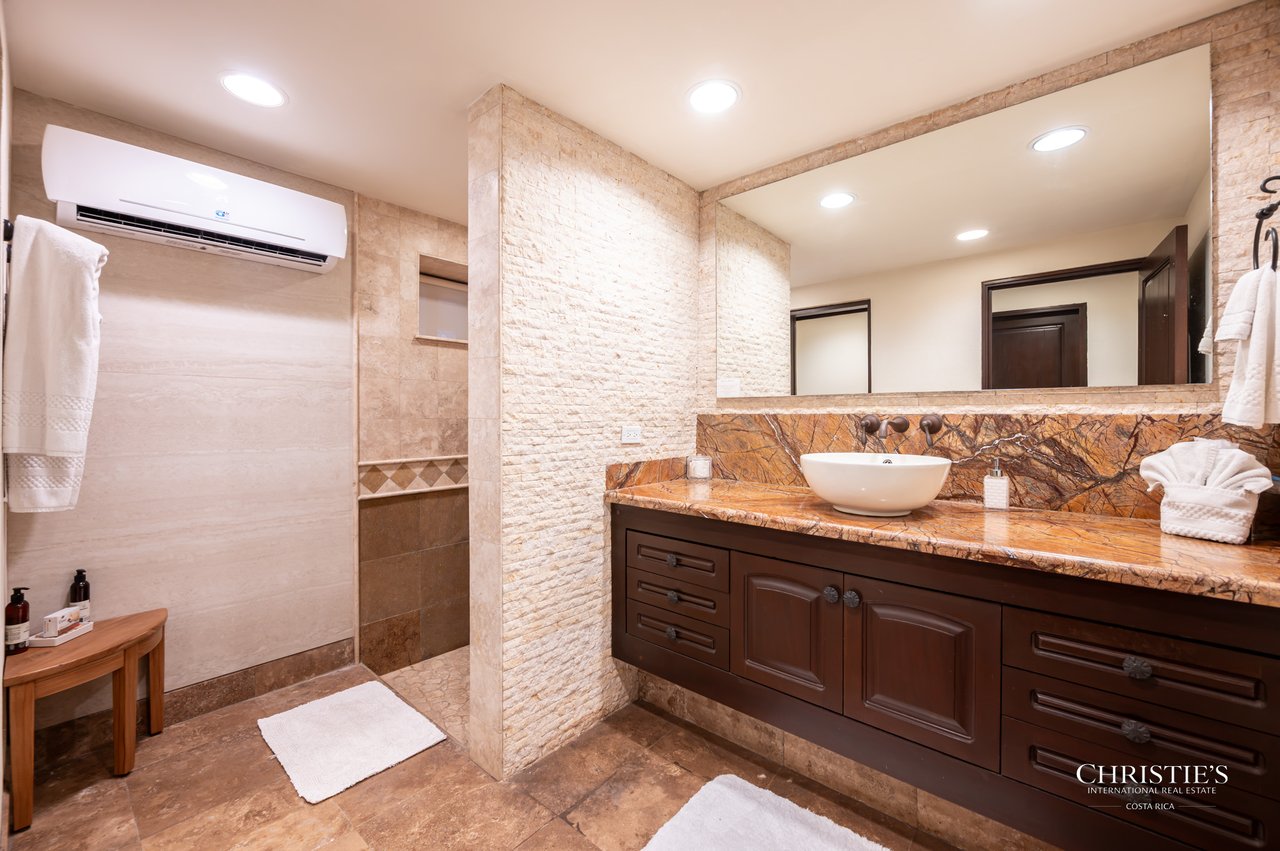 Casa Playa Bonita | Beachfront Luxury Estate in Playa Flamingo