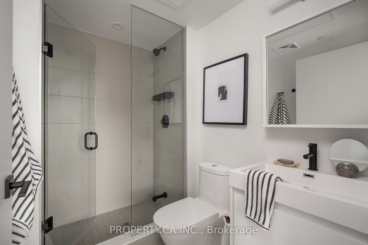 LUXURY LIVING AT RUSH CONDOS 