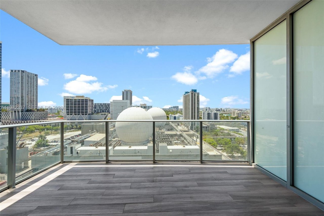 851-ne-1-avenue-miami-condo-for-sale-views