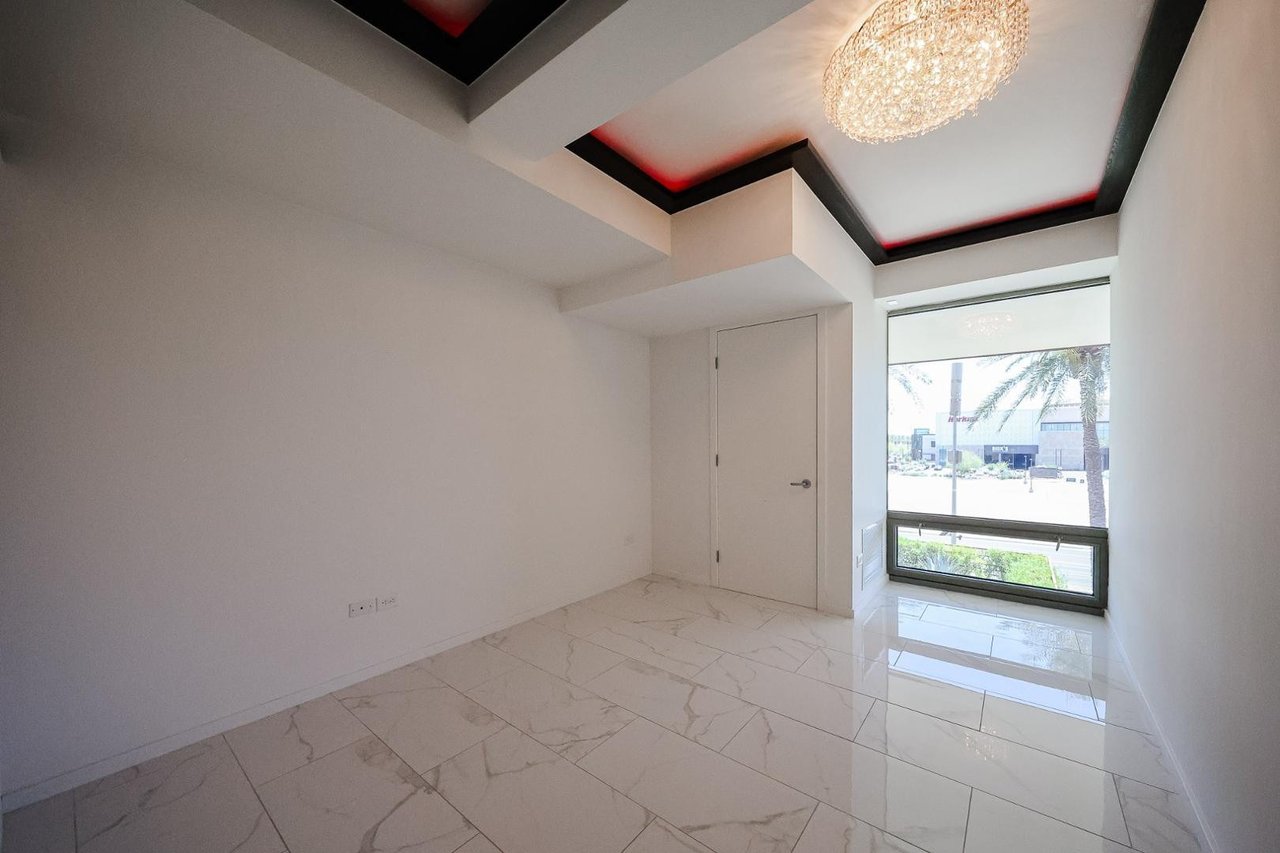 7157 E Rancho Vista Dr, #3006