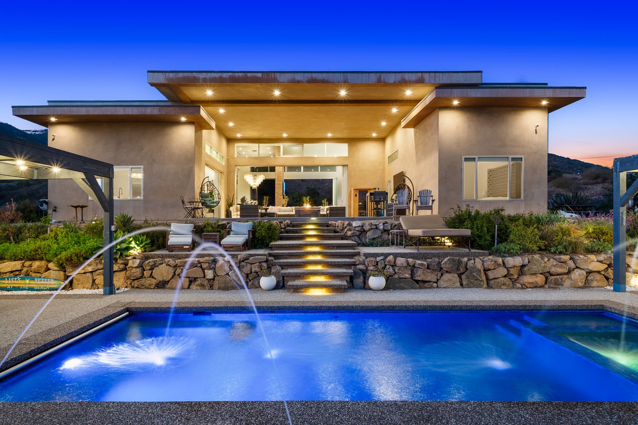 10715 Yerba Buena Rd