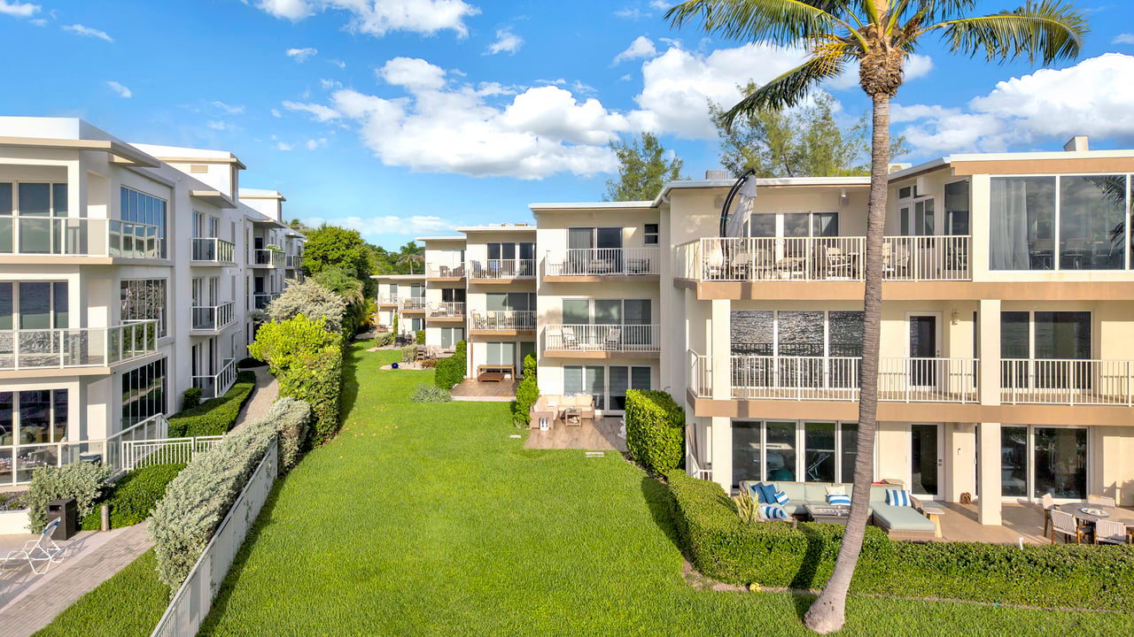 1203 Hillsboro Mile P2 