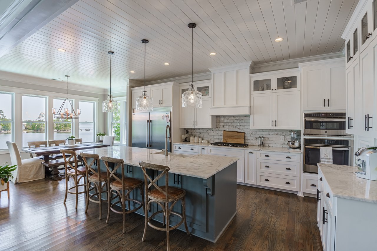 249 Pointe Overlook Dr