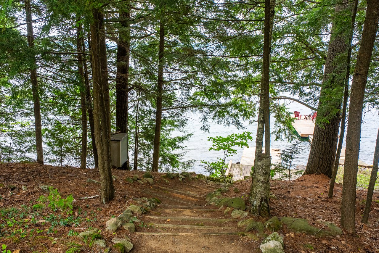 Skeleton Lake