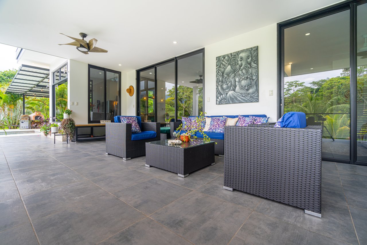 Outstanding Garden Treasure in Ojochal, Modern 4 bedroom on 1 acre