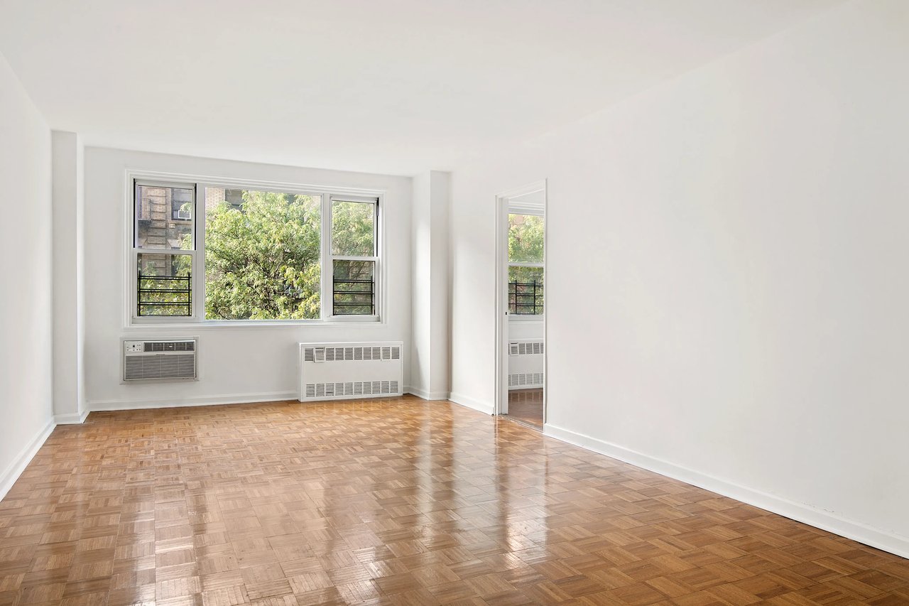 1270 5 Ave #4G