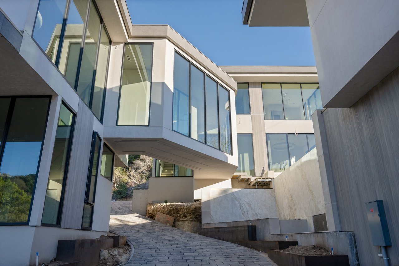 716 Laurel Valley Road