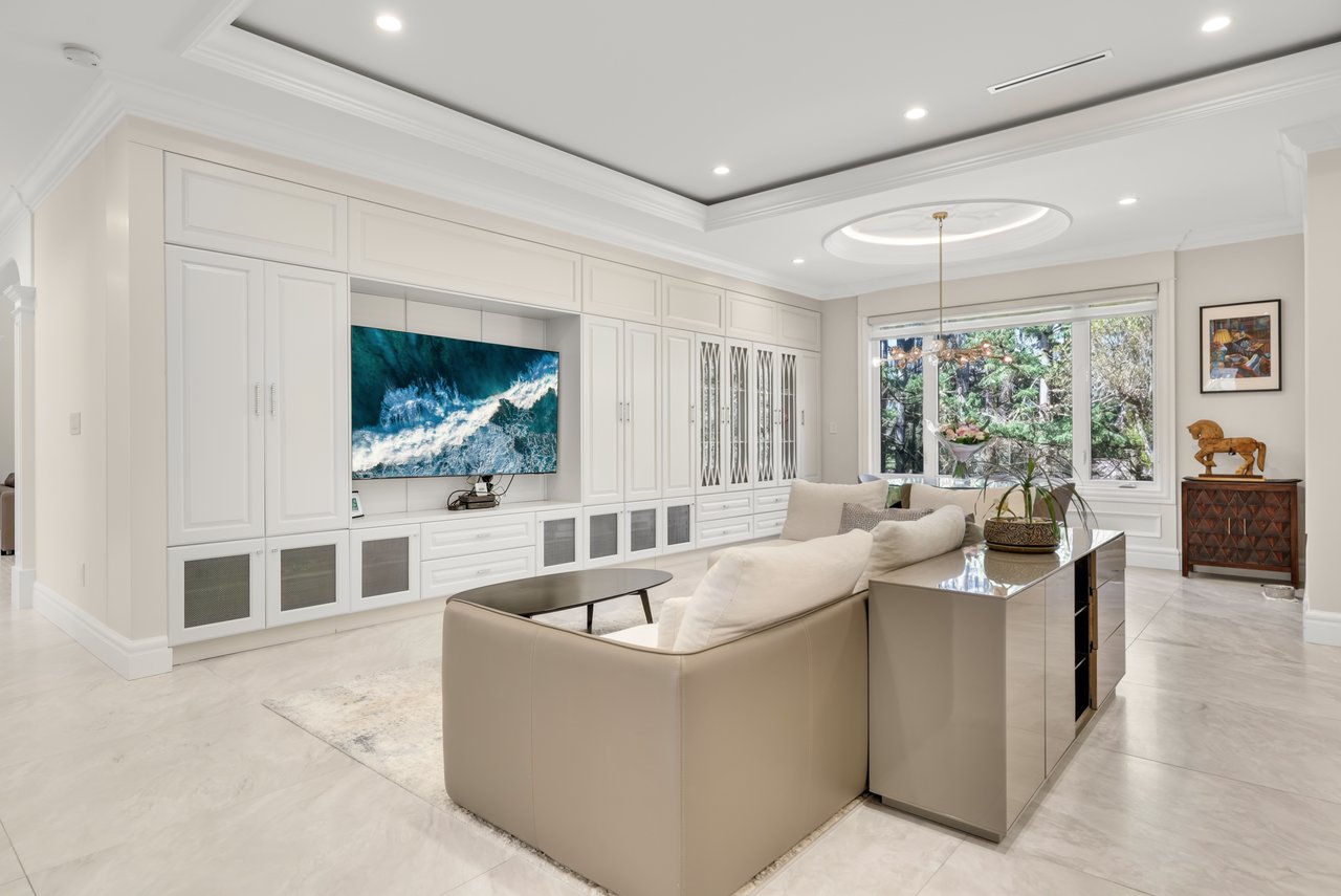 Exclusive Luxury Listing