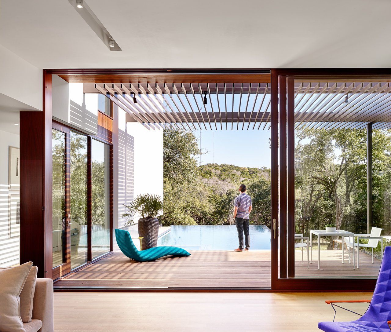 Alter Studio Modern Design
