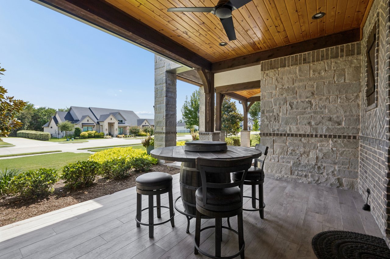317 Knights Trail
