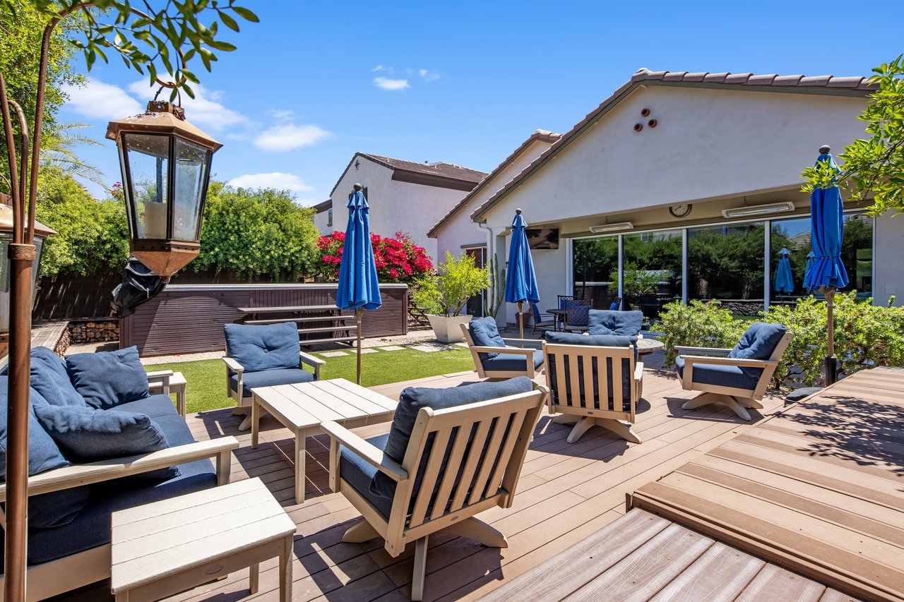 2932 E Madison Vistas