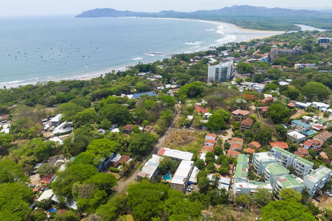 Villa Verde I #14 | Renovated 3-Bedroom Luxury Condo in the Heart of Tamarindo