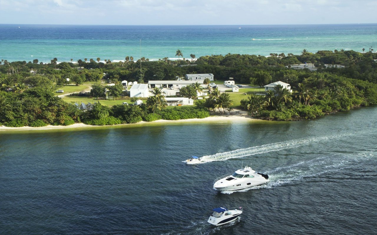 Royal Palm Yacht & Country Club