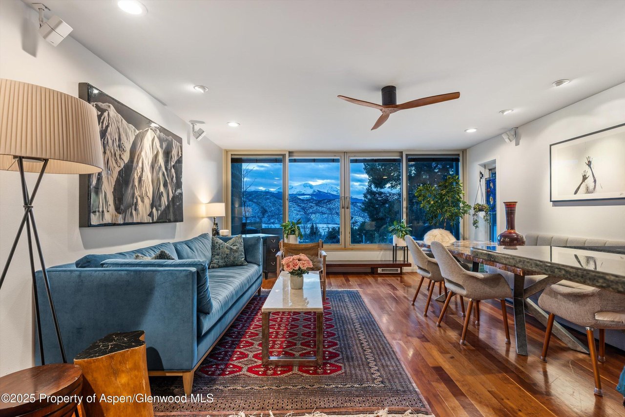 805 Pinon Dr, #1
