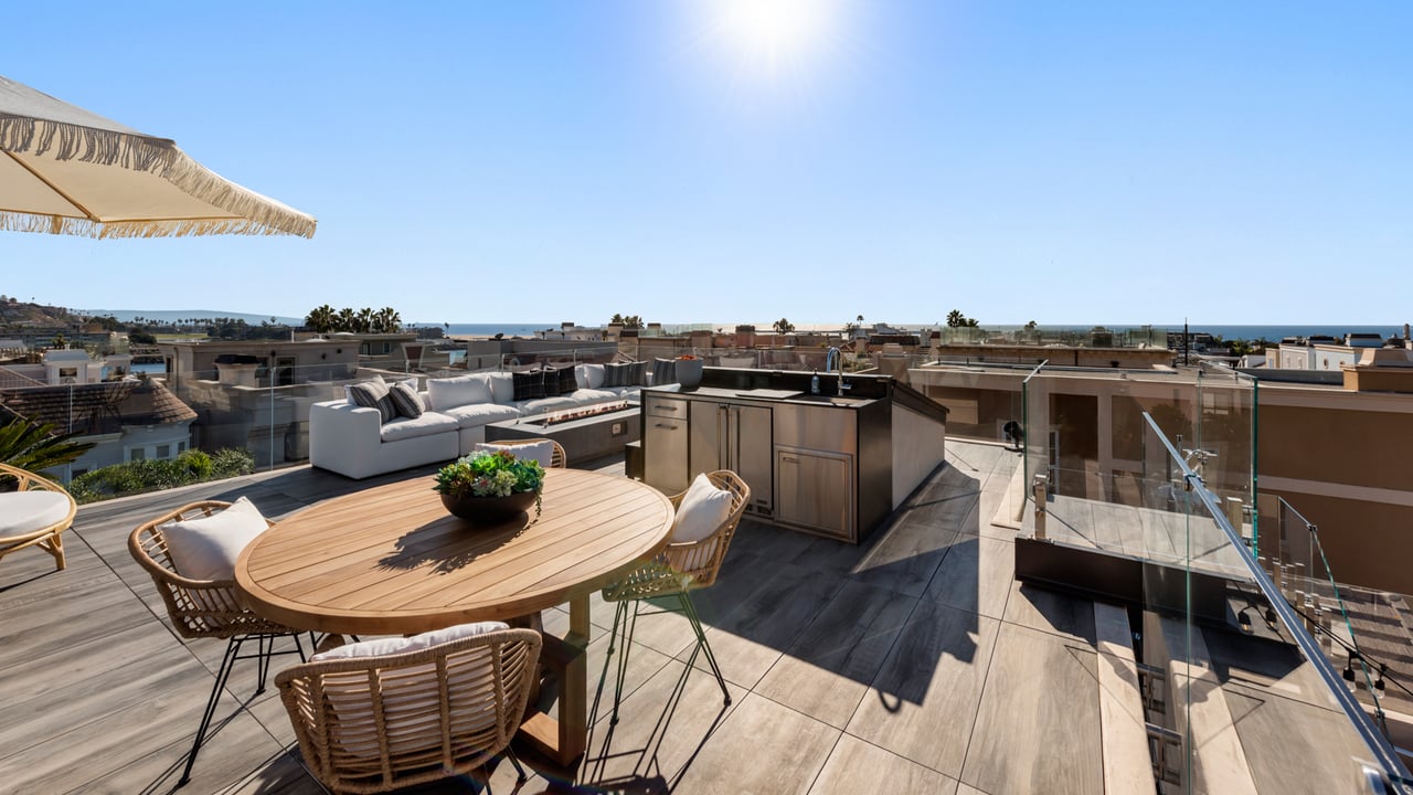 145 Channel Pointe Mall