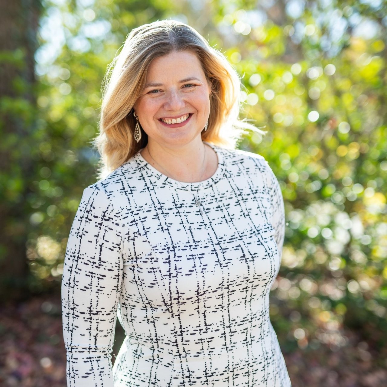 Leah Walker Chesapeake, VA Real Estate Agent Headshot