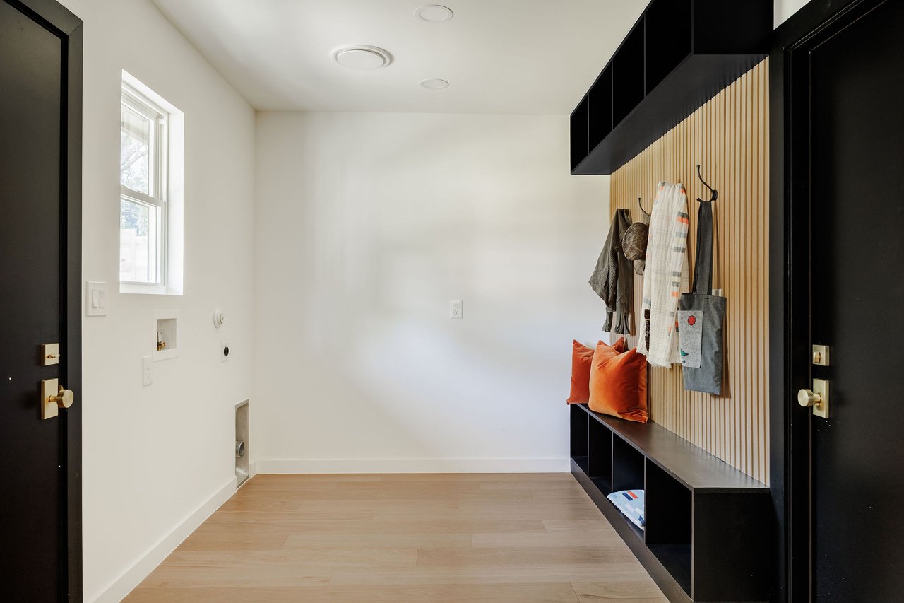 2210 Comburg Castle WAY