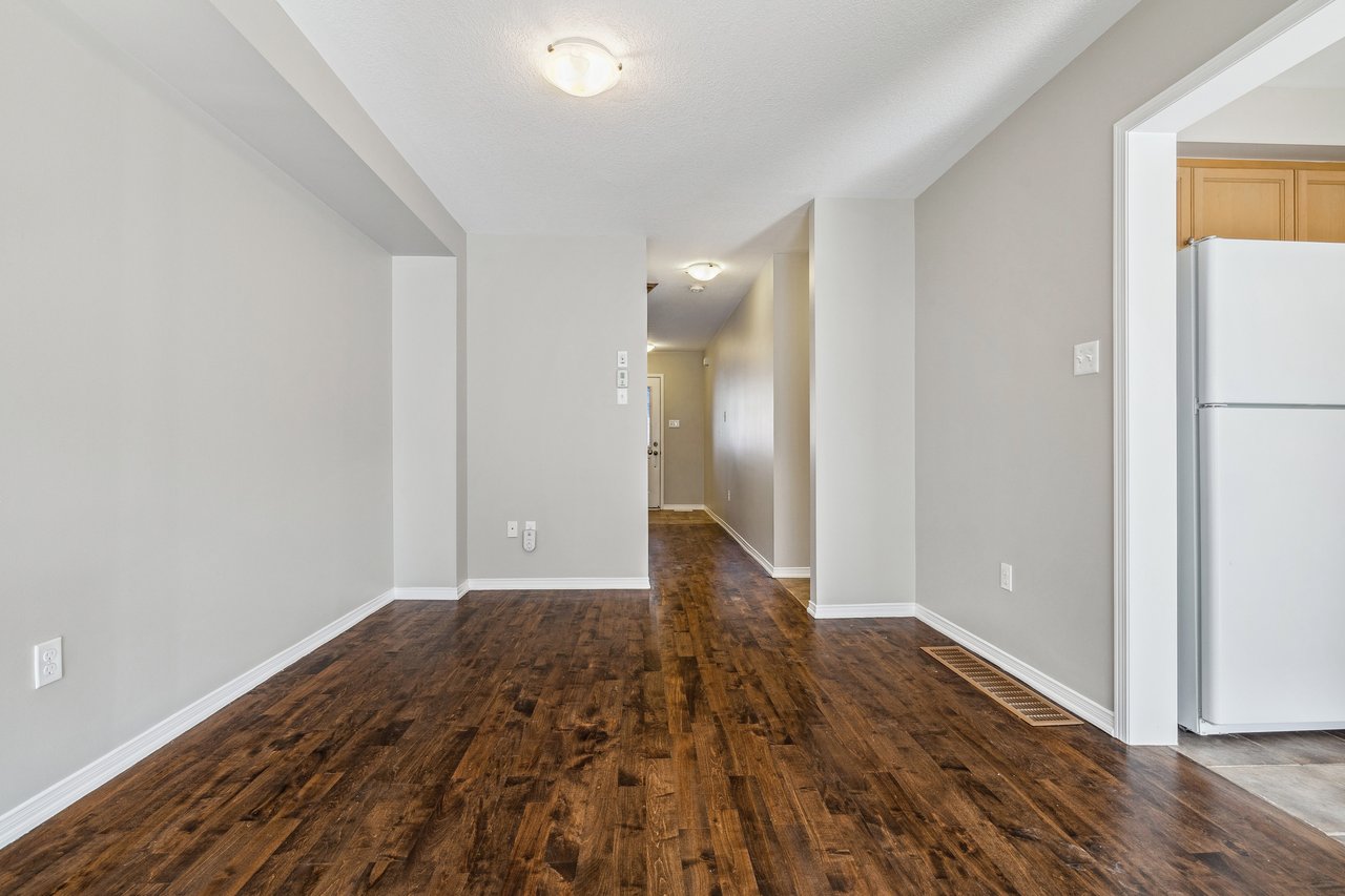 Freehold Townhouse on Quiet Court