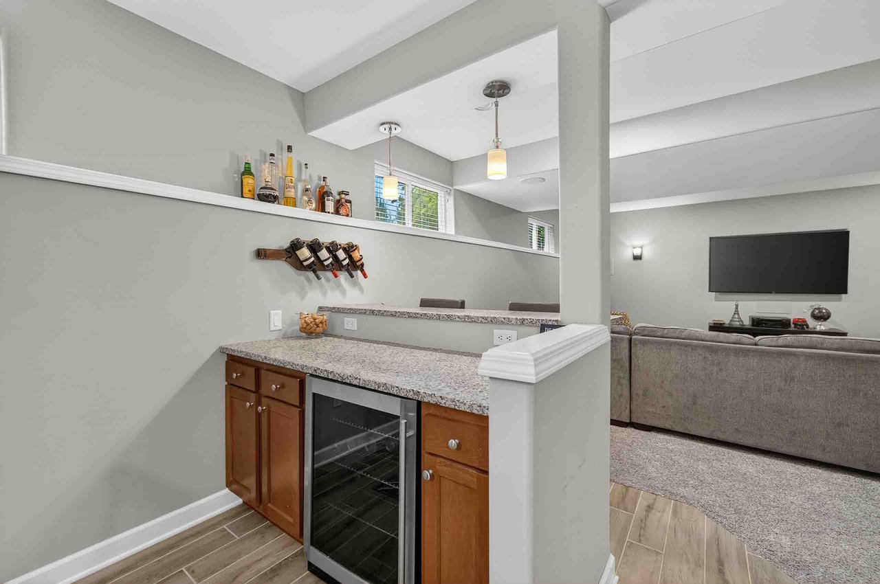 772 Marlow Bay