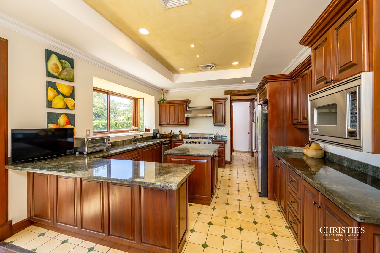 Casa Miraflores | Spanish Colonial Elegance in Hacienda Pinilla