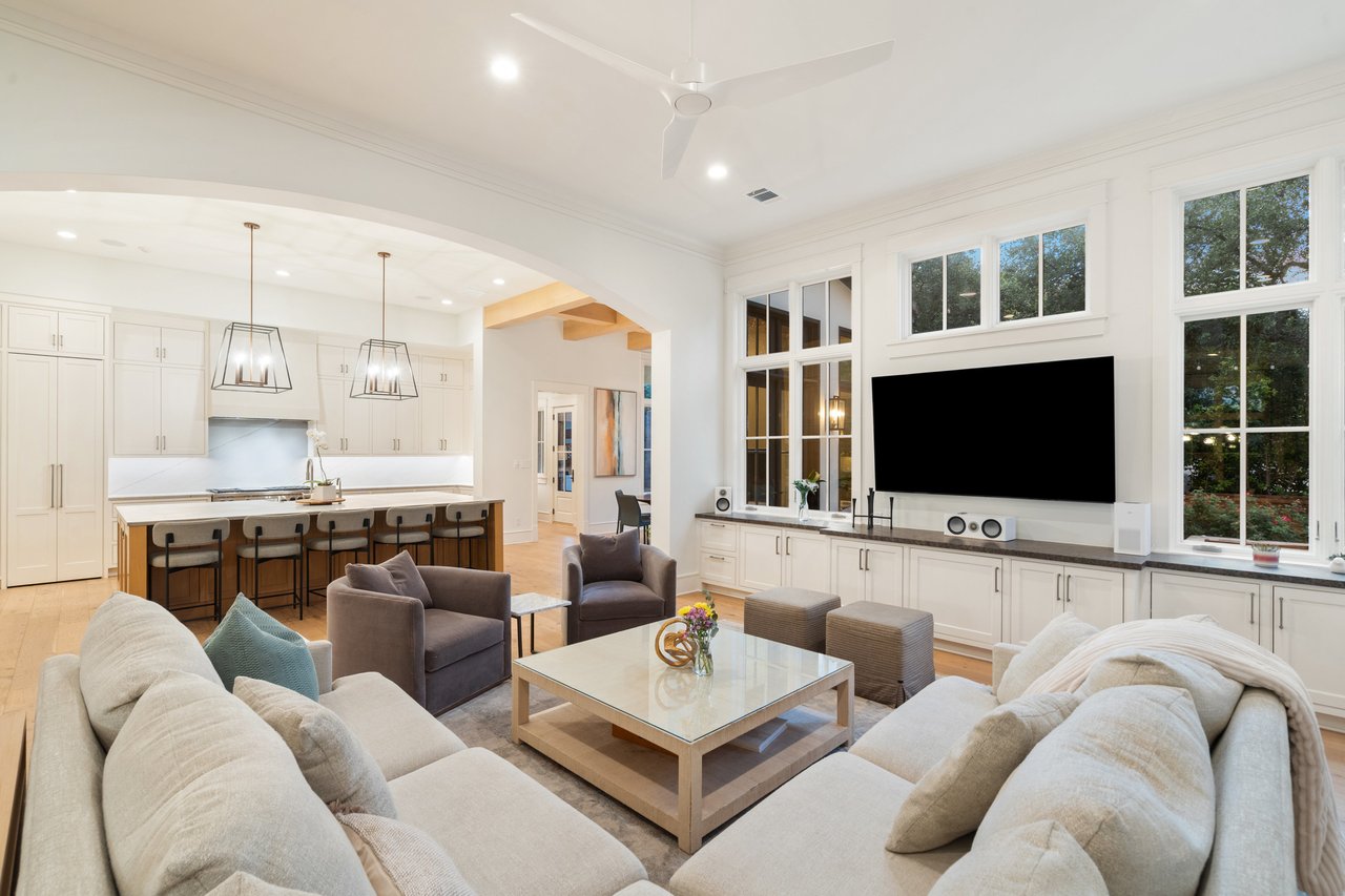 The Ultimate Rollingwood Estate