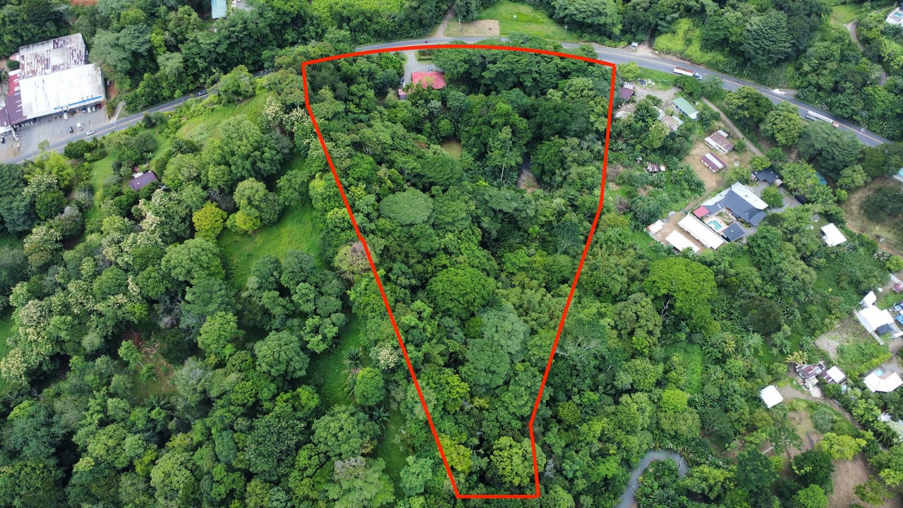 10-Acre Uvita Commercial Property with Existing Hotel & Highway Frontage – Development Potential Near the Beach
