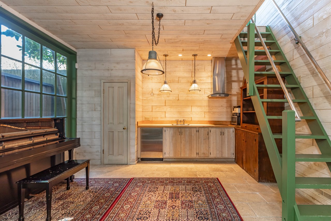 23441 Malibu Colony Rd