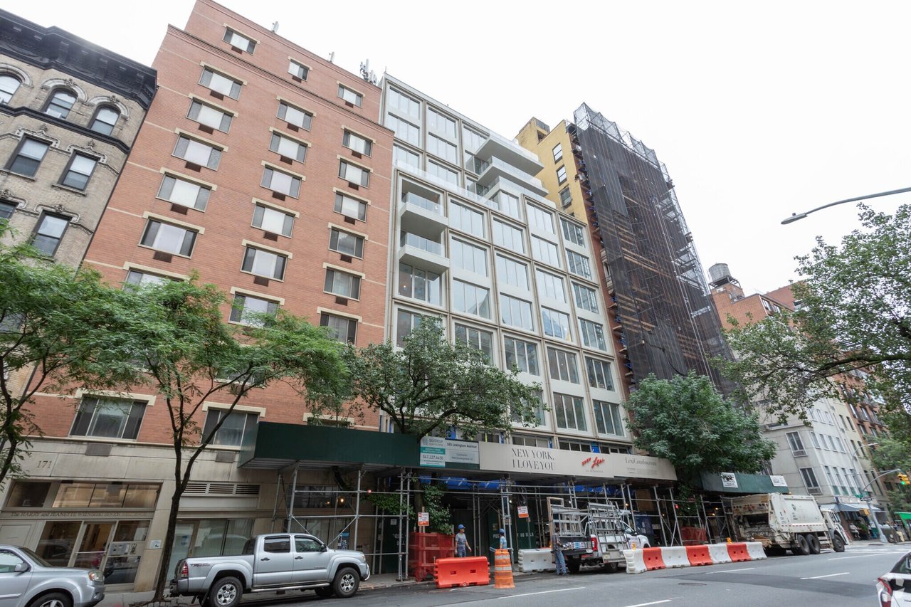 165 Lexington Ave Unit: B