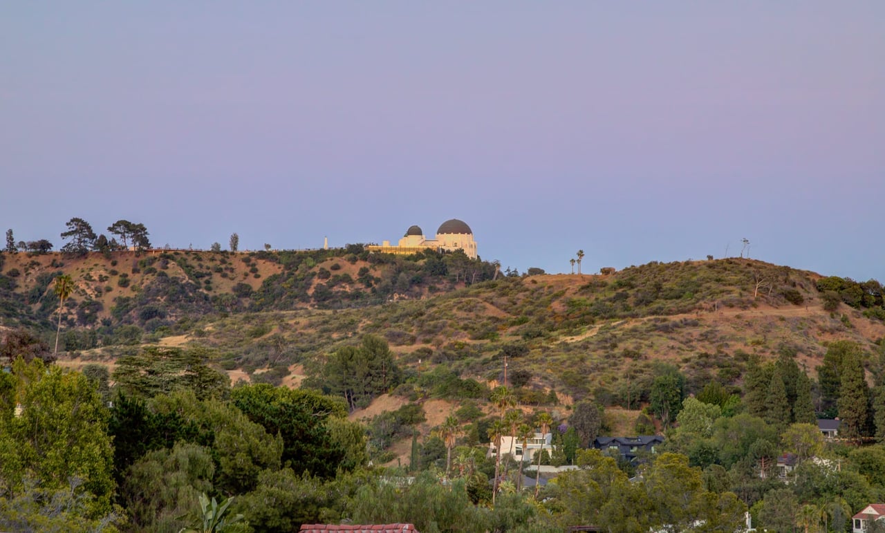 2796 Hollyridge