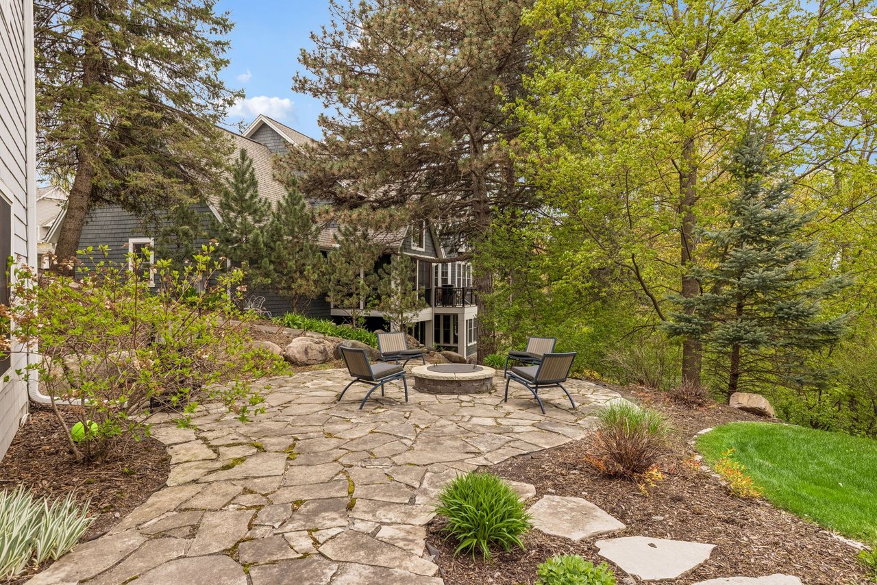 5116 Skyline Drive, Edina