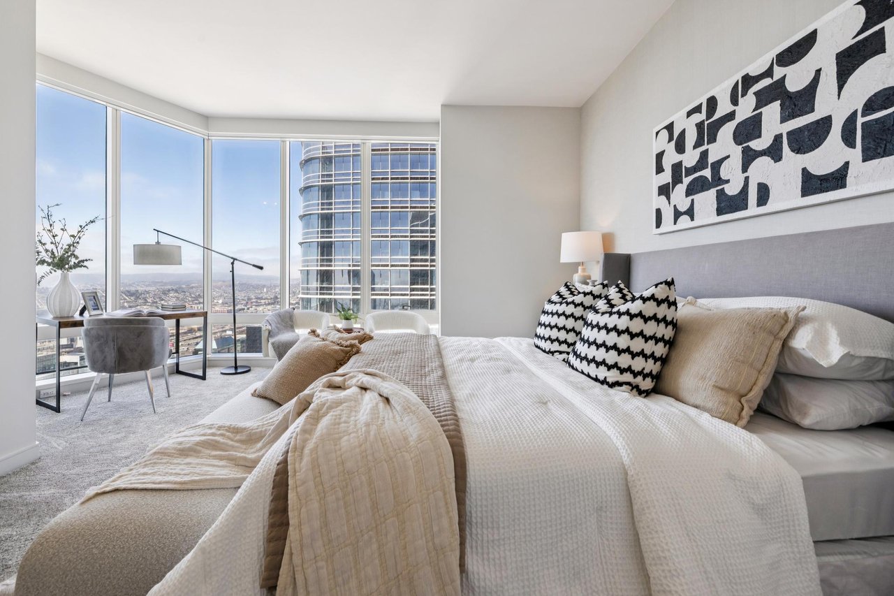 301 Mission St #56D